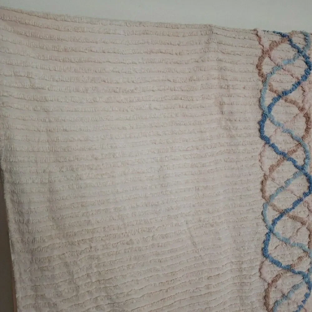 Vintage Chenille Bedspread 87